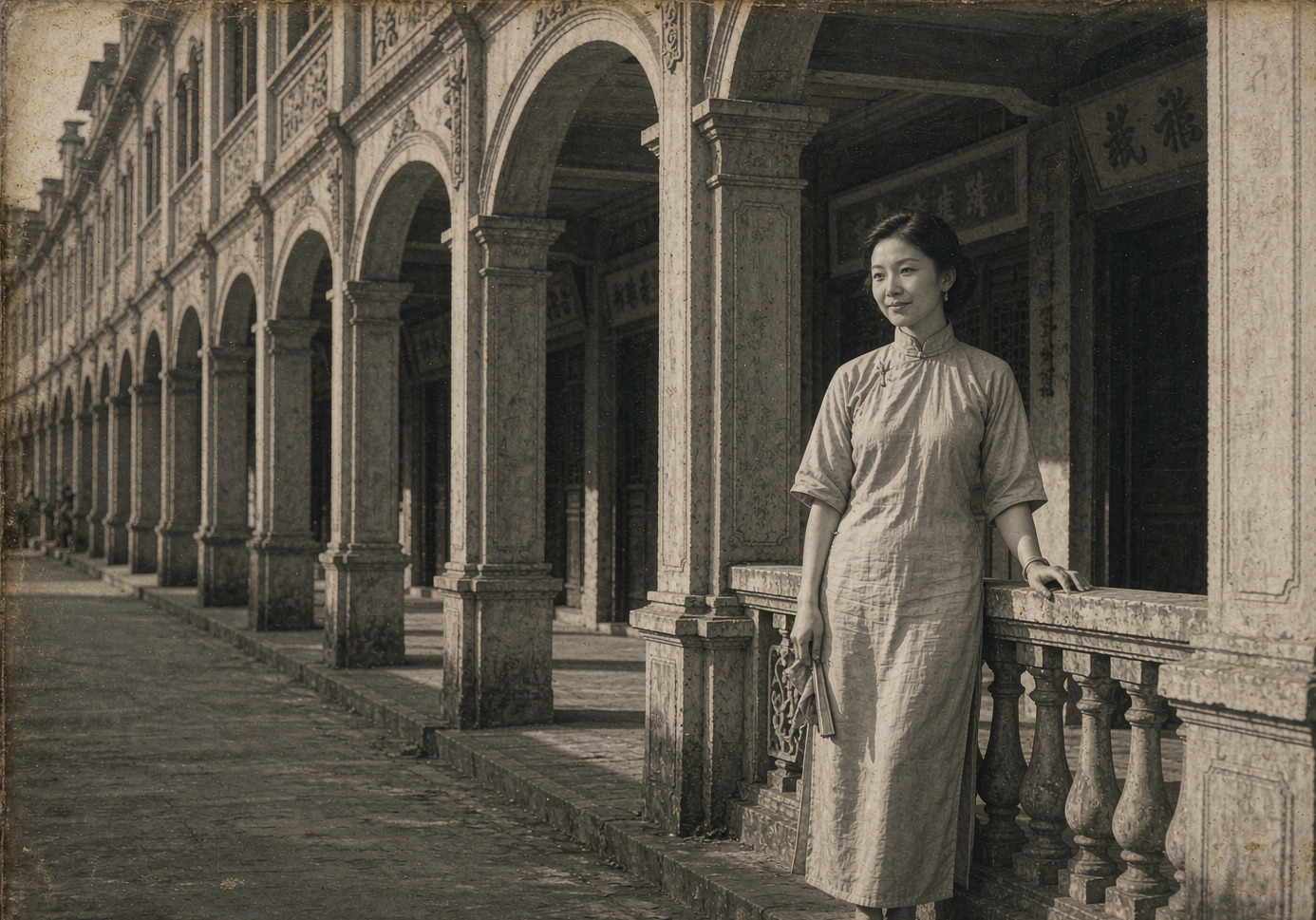 A lady of Xiguan in a Cantonese arcade